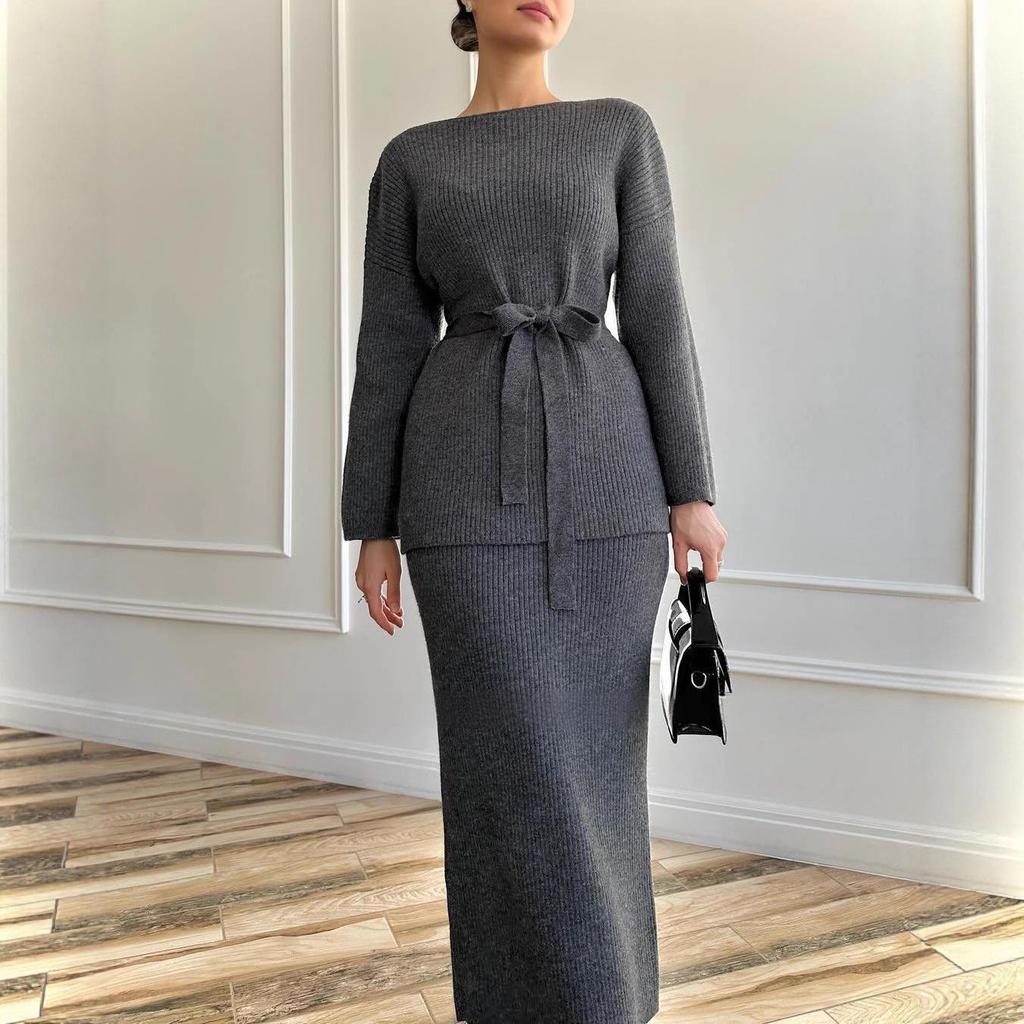 2025 Autumn Women's Round Neck Long Sleeve Knit Dress