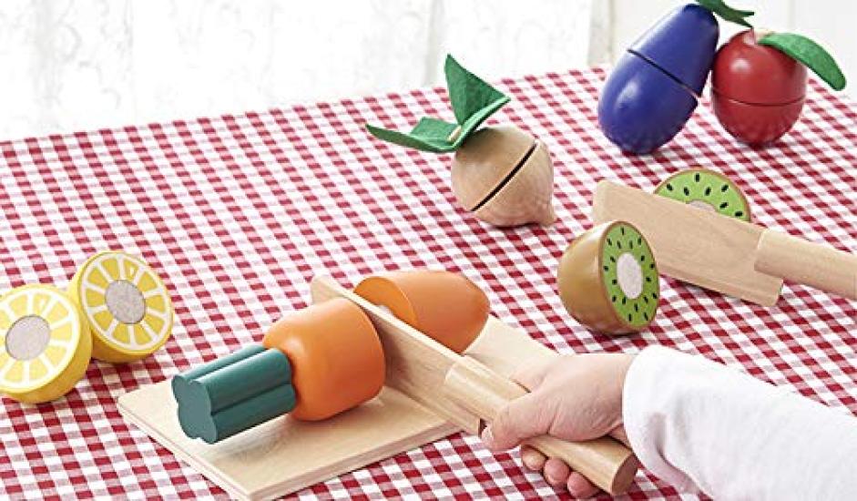 ed inter Crispy Playing House Together!