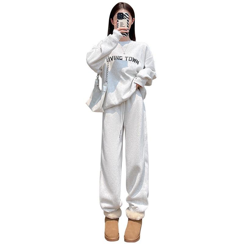 Womens Fleece-Lined Joggers 2026 Warm Thick Cotton Pants High-Waisted Loose Fit Cropped Leg Petite Regular Height