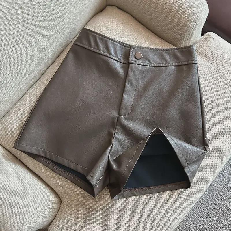 2023 Schwarze PU-Shorts mit hoher Taille und schmalem Schnitt aus Leder für Herbst/Winter – Lässige, stiefelfreundliche Hosen in Übergröße