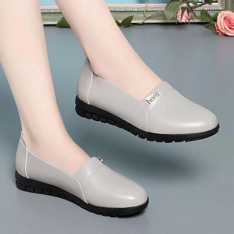 Autumn Thick-soled Soft Leather Comfortable Single Shoes New Flat-soled Medium Non-slip Shoes Single Shoes Leather Shoes
