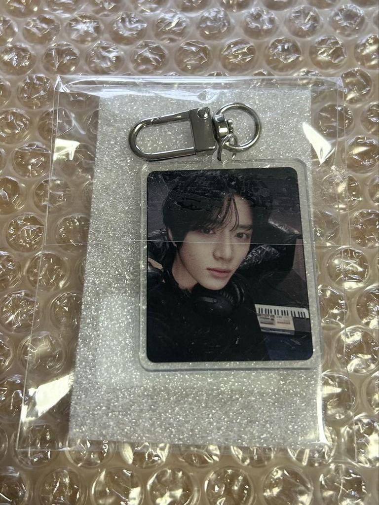 [USED] Beomgyu Panic Global Bonus Keychain Included