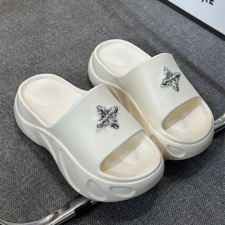 

Thick-soled slippers women s new summer outer wear summer cool slippers go out to increase the height of students 40/41 for 39/40 feet