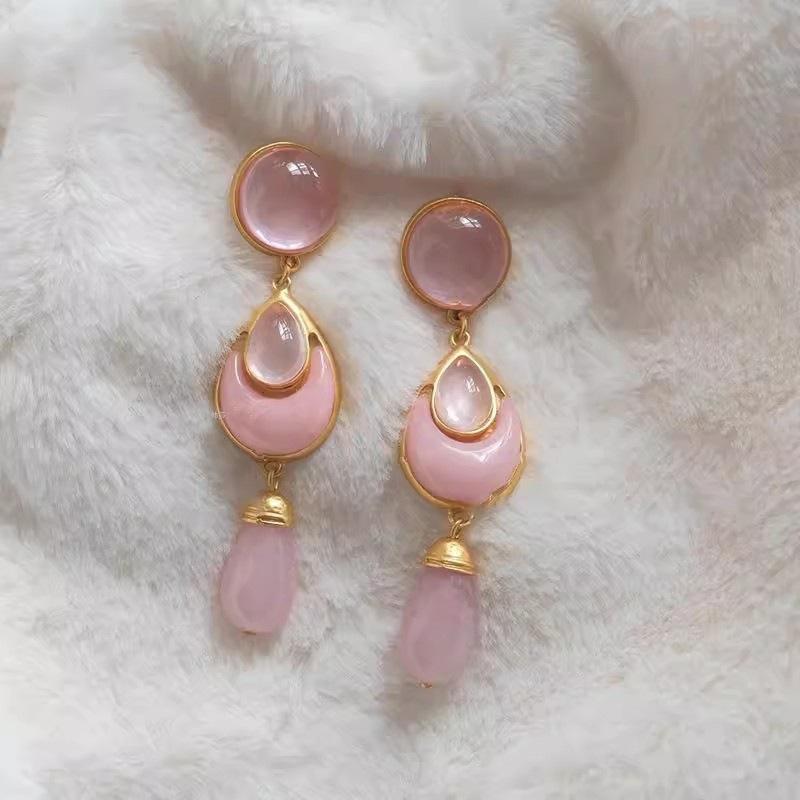 

Resin moon water drop fringed earrings simple and unique design stud earrings high sense personalized fashion earrings women