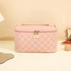 Cosmetic bag women's large-capacity high-end checkerboard storage bag waterproof portable travel portable cosmetic case