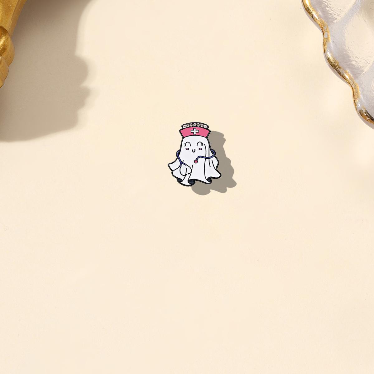 

Ghostly Brooch Women s Autumn Winter Pumpkin Nurse Metal Badge Trendy Versatile Clothes Bag Scarf Accessories Halloween Brooch розовый
