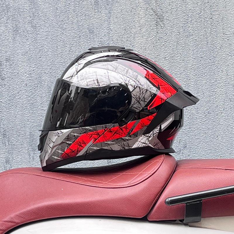 Motorcycle helmets Men's and women's face-off helmets Double mirror locomotive Bluetooth semi-full cover four seasons