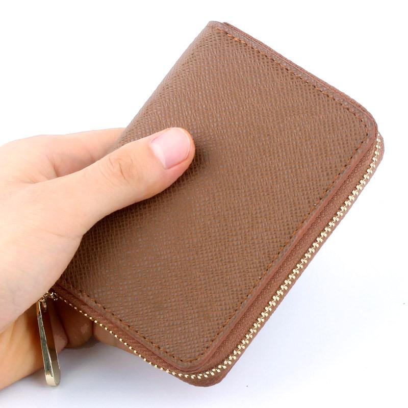 Japanisches Damen Crossgrain Kurzportemonnaie und Münzfach.