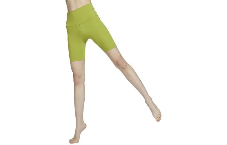 Nike Zenvy Sports Shorts Women s Pear Green DQ6004-377 L