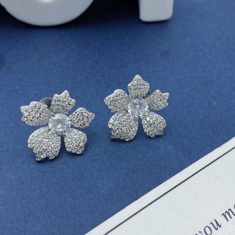 S925 Sterling Silver Petal Earrings with Zircon – Fresh, Sweet, and Light Luxury Fashion Earrings 925 Silver