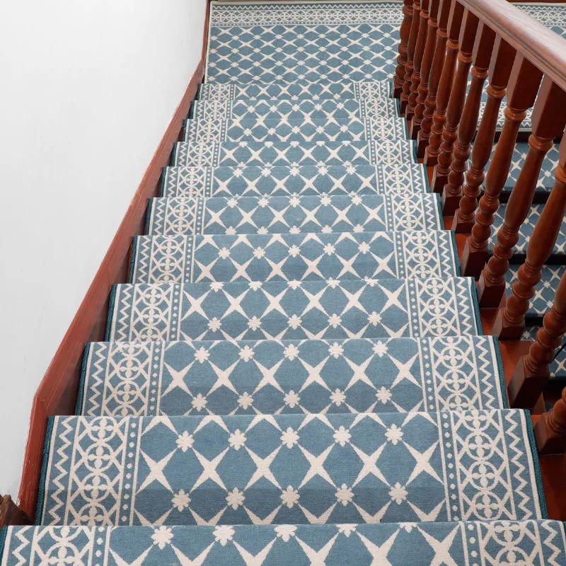 WTEMPO Non-adhesive Self-adhesive Non-slip Stair Mat Solid Household Step Pad Vintage European Style Stair Carpet