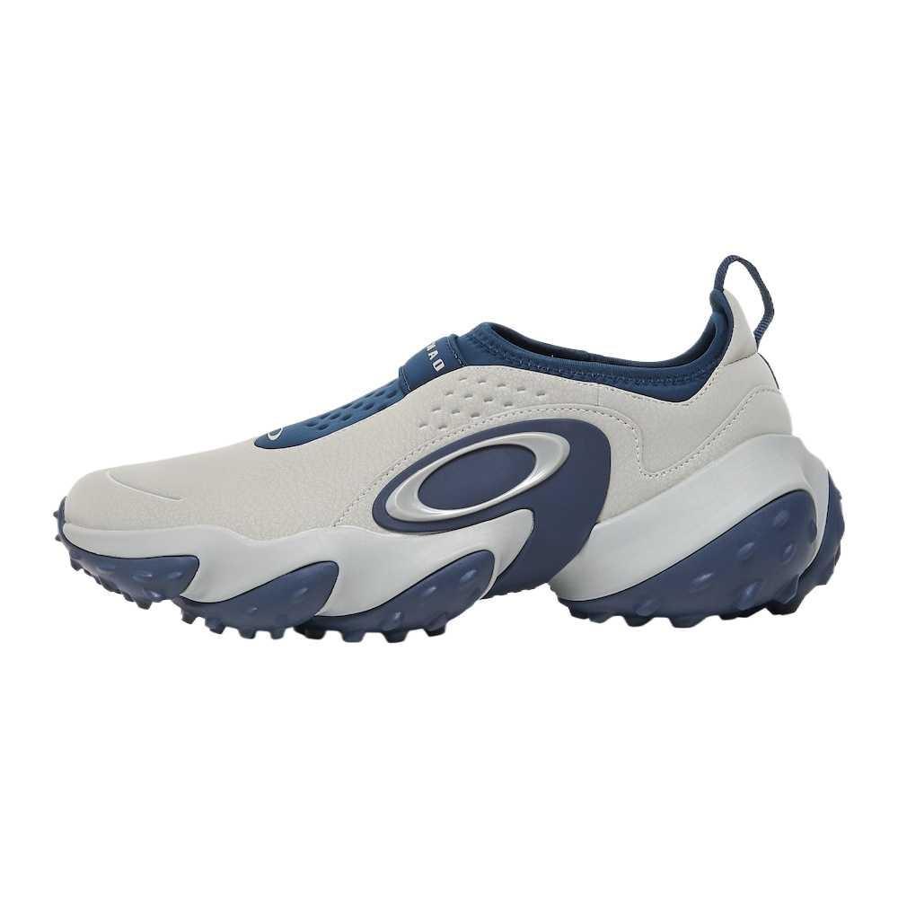 Oakley Edge Icon Comfortable Round Toe
