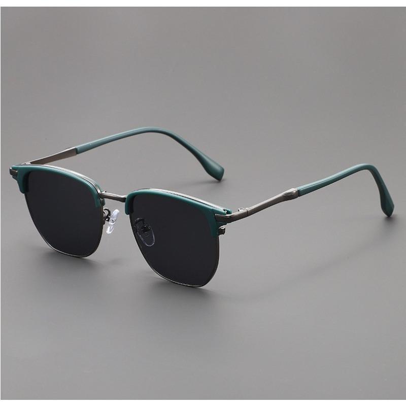 New Retro Metal Square Sunglasses Classic Driving Shades UV Protection Fashionable Street Style Accessories