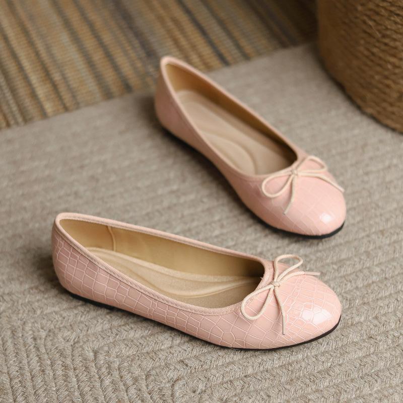 Fashion 41-43 Big Size Bowtie flat shoes woman round toe crystal glitter slip on loafers soft bottom bow ballet flats ladies OL shoes