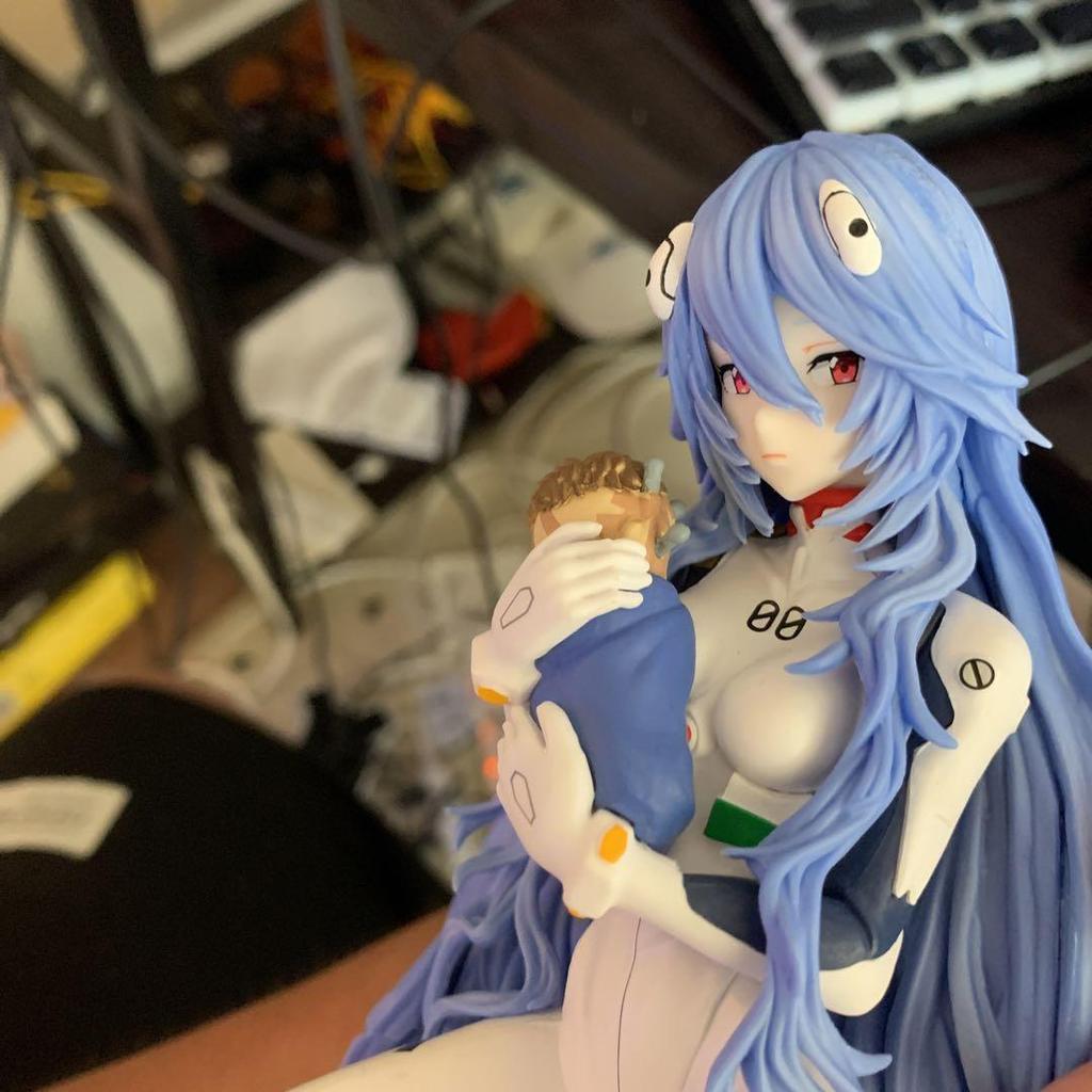[USED] Evangelion figure