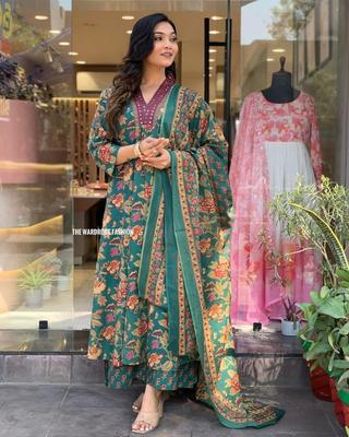 Women Designer A-line Kurta Pant Dupatta Set Indian Party Wear Top Tunic Salwar Suit Kurti