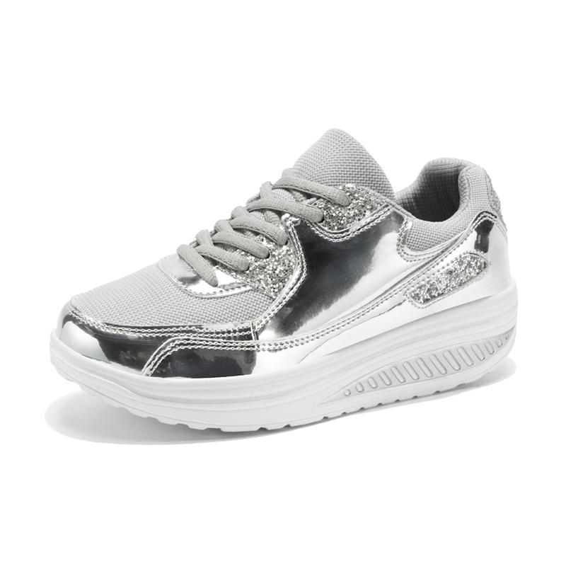 

Женская обувь на толстой подошве, увеличивающая рост, сетчатая дышащая спортивная повседневная обувь 42 серебряный