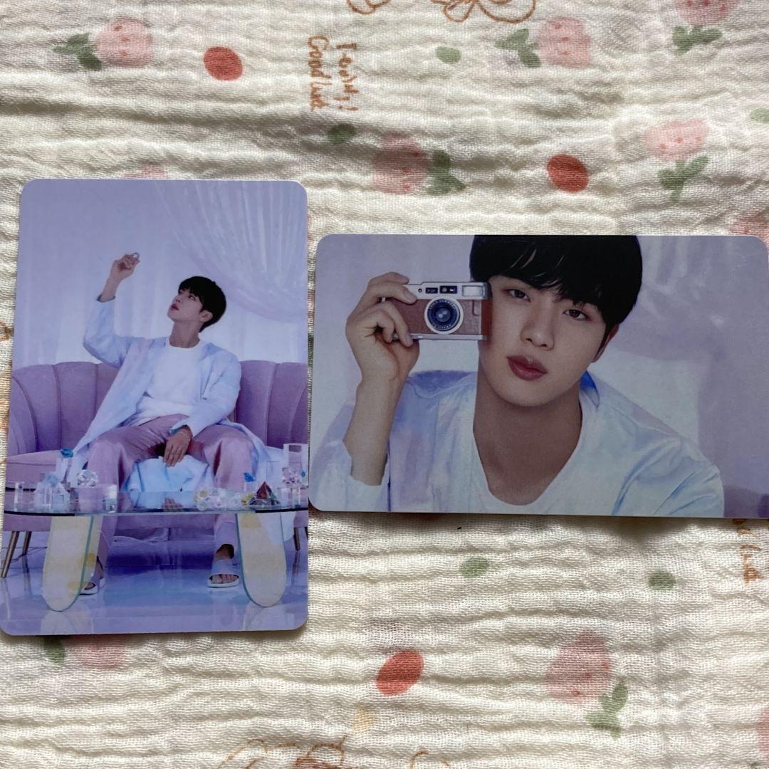 

[USED] JIN Unreleased BTS BE Lucky Drop Trading Cards (2 pieces)