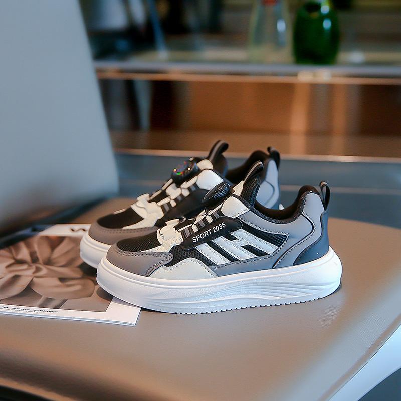 

Детская мода дышащие низкие кроссовки для детей и студентов трендовая мягкая подошва беговые спортивные кроссовки для скейтбординга для мальчиков и девочек удобные кроссовки 26 чёрный