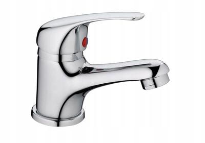 Daisy Chrome Floor-standing Bathroom Washbasin Tap