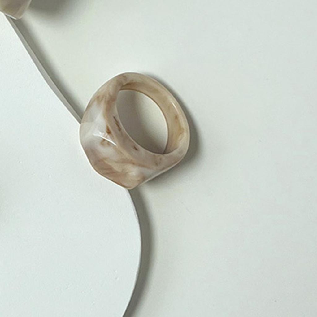 Fashion Colorful Clear Resin Oval Rings Acrylic Water Droplets Shape for Women Girls Travel Summer Jewelry Ins Style Rings Women