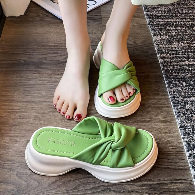 Модные универсальные тапочки для женщин — фото 5