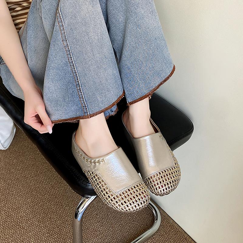 Summer breathable soft-soled outer wear Roman shoes fashionable casual weaving hollow hole to increase height fashionable cool slippers women
