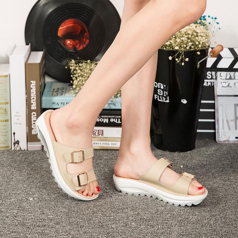 Doppelreihige Lässige Damen Sandalen Tragen Koreanische Lässige Schuhe Außer Haus
