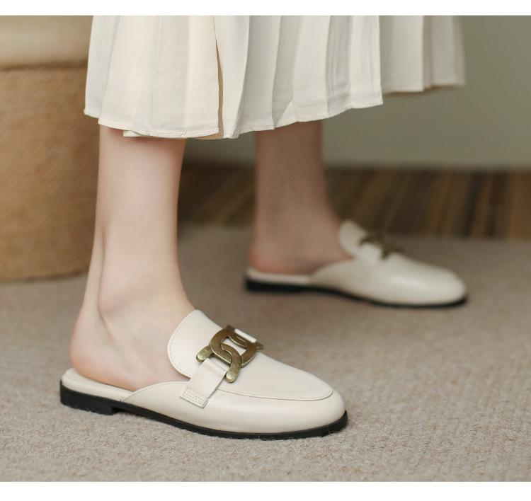 

Ретро металлические цепочки мюли женские закрытые тапочки сандалии шлепанцы женские летние туфли пантуфли плоские с острым носком 34-40 4.5 белый