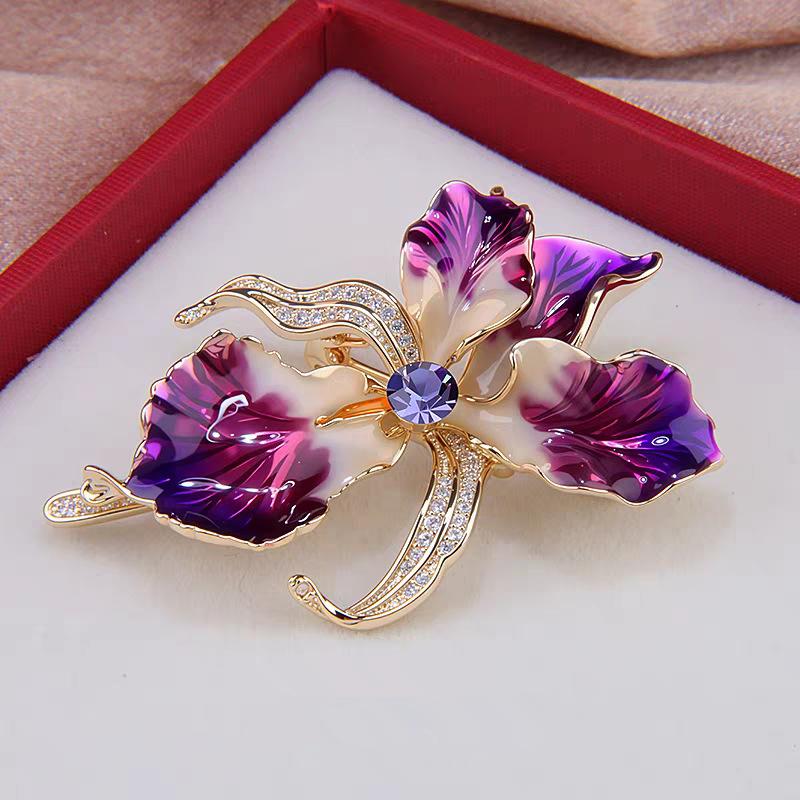Broșe Elegante cu Floare de Orhidee Emailată Frumoase Accesorii Pins cu Plante pentru Haine de Damă Genți Cadouri