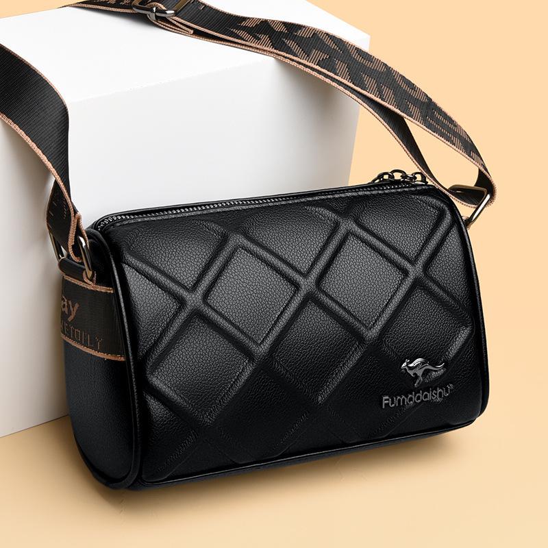 

Весенняя женская модная сумка 2025: Высококачественная модная однотонная сумка-подушка кроссбоди и на плечо белый