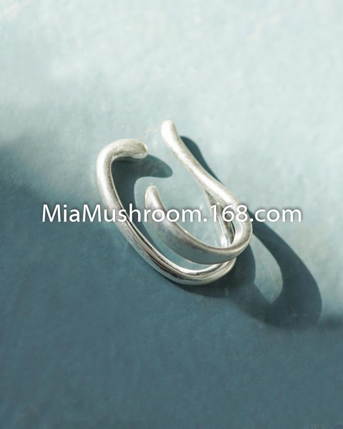 Japanese Matte Metal Line Ear Cuff - Distressed Wind Design for Women (No Piercing Needed)