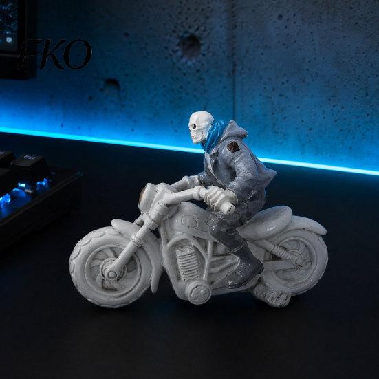 Resin Skeleton Figure Halloween Ornament, Motorcycle Figurines, Durable Matte Finish Bar Skull Decoration Collectible Statue, for Boy