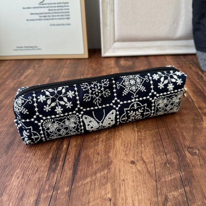 1Pcs Embroidered Exquisite Pencil Box with Retro Multi Color Pattern Details Stationery Storage Student Supplies