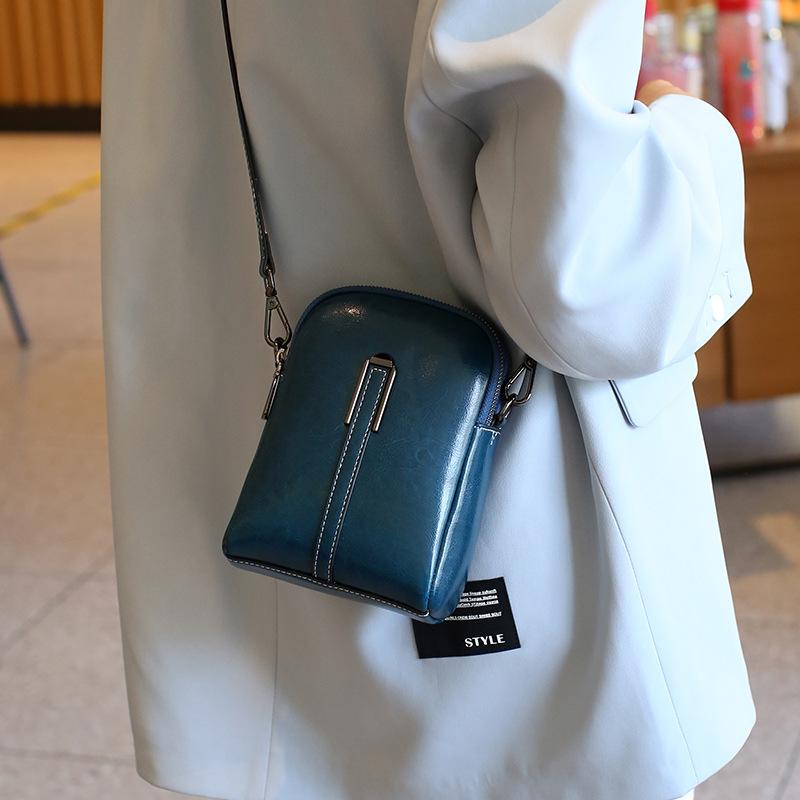 

Сумка для телефона для женщин сумка через плечо 2025 новая мода универсальная большая вместимость коровья кожа маленькая сумка натуральная кожа сумка на плечо для женщин павлин голубой