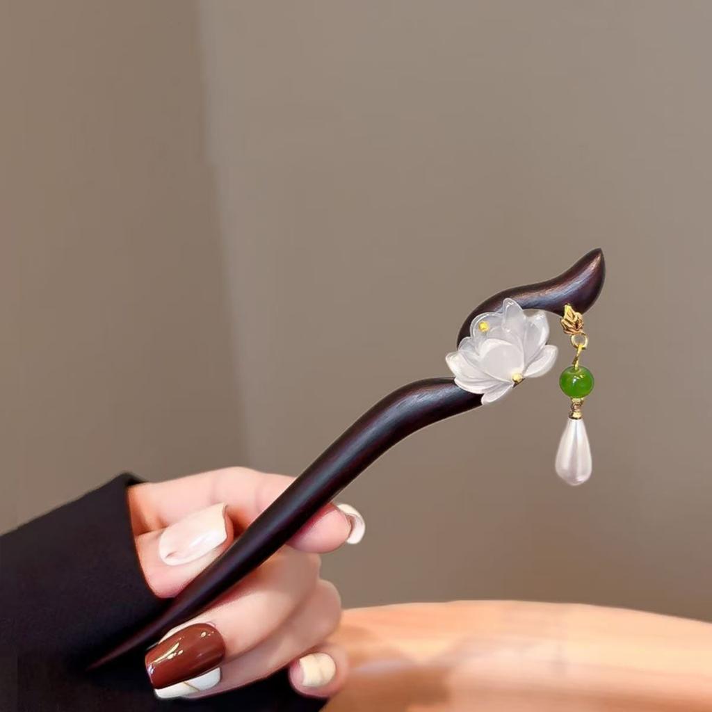 1PC Elegant Lotus Wood Hair Stick with Tassel, Traditional Chinese Hair Accessory, Charming Hairpin for Women's Updos