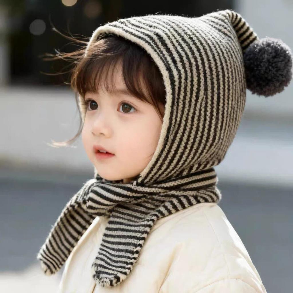 Children's winter hat and scarf 2-in-1 winter warm ear protection windproof knitted striped wool hat for boys and girls