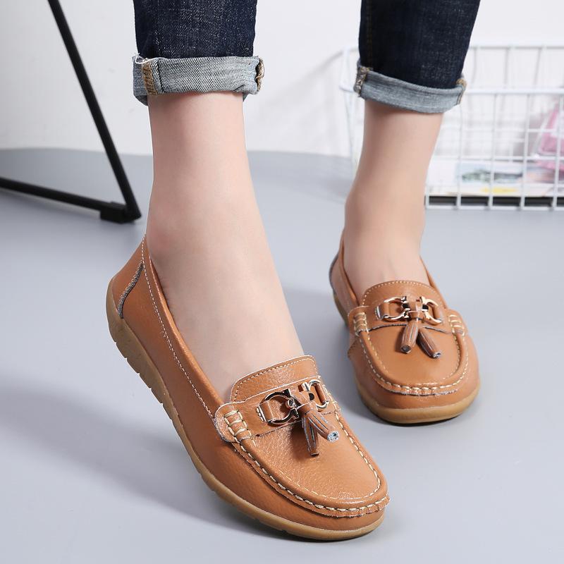 Autumn mother shoes single shoes women's flat bottom women's Doudou shoes genuine leather flat heel soft sole leather shoes large size women's shoes