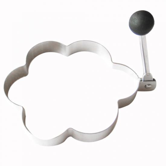 Nerezový kroužek na tvarování smažených vajec