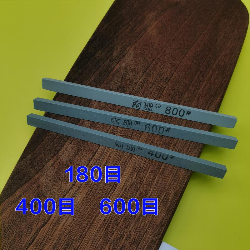 

Triangle Oil Stone for Sharpening Knives Kit, Fine Grinding Diamond Oilstone Strip, Knife Stone, 145*10*8mm as photo