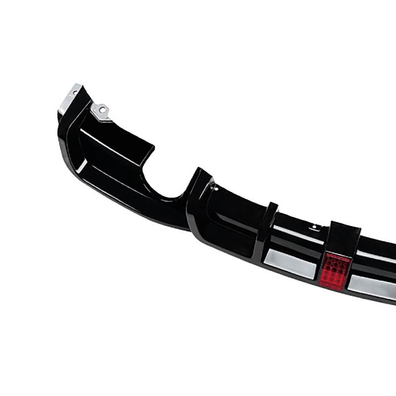 Diffusore Posteriore Lip Per BMW F30 MT MP 325i 330i 2013-2019 Doppio Scarico Lip Nero Con Splitter Luci Valance Spoiler