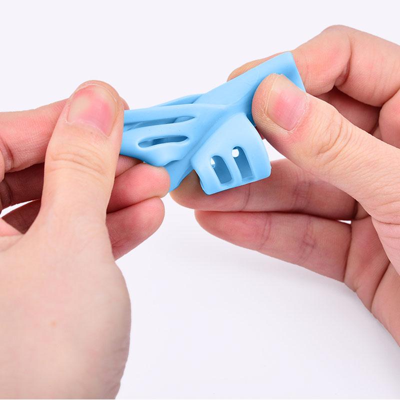 1-3 Pcs Children Writing Pencil Pen Holder Kids Learning Practice Silicone Pen Aid Posture Correction Device Designed For Students High Quality