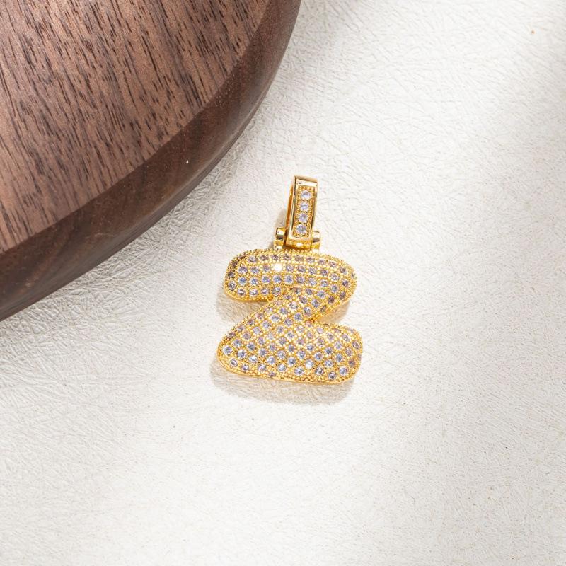 Fashion Pendant Necklace for Women - Trendy Everyday Jewelry Accessory