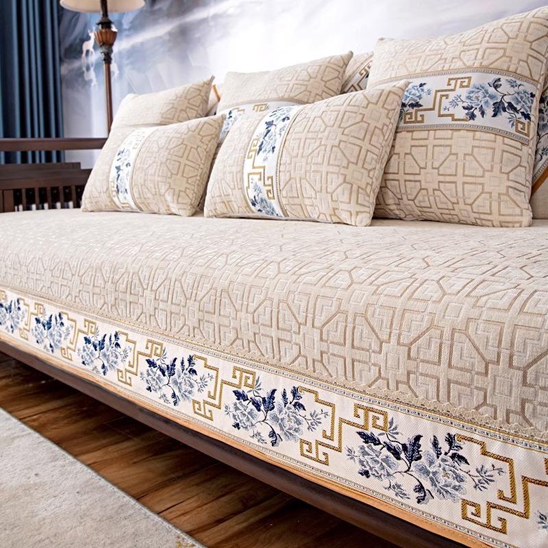 

New Chinese High-End Non-Slip Sofa Cushion Rosewood Full Cover Cloth Universal Wooden Sofa Cover Four Seasons 70*70