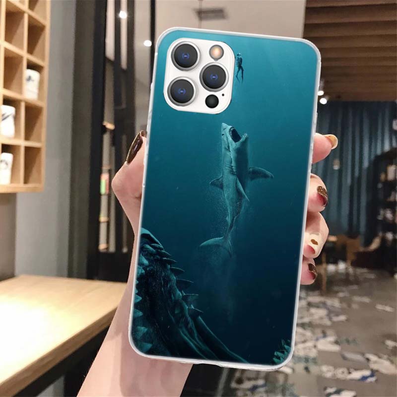 Ocean Monster Shark Swimming Soft Phone Case For iPhone 16 15 14 13 12 11 Pro Max X XR XS 7 Plus 8 + SE 2020 Pattern Customized