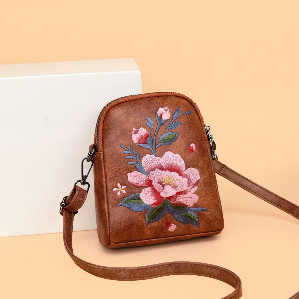 Embroidered Small Bag Chinese Style Single Shoulder Crossbody Mobile Phone Coin Purse Bag