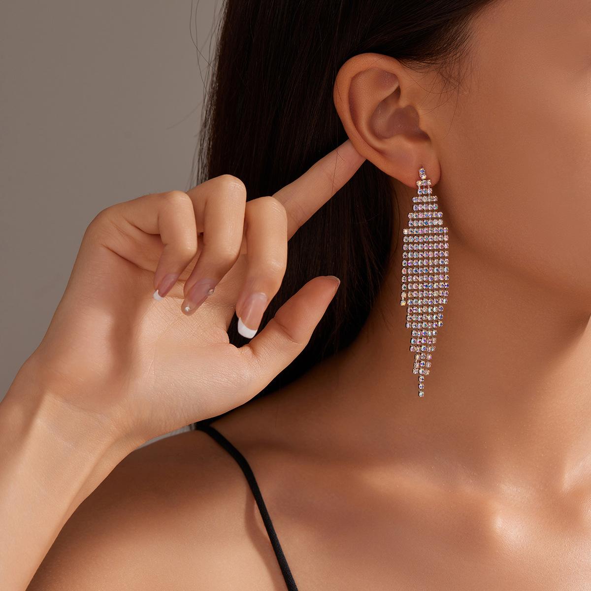 

Simple and versatile face small geometric AB diamond long earrings for women