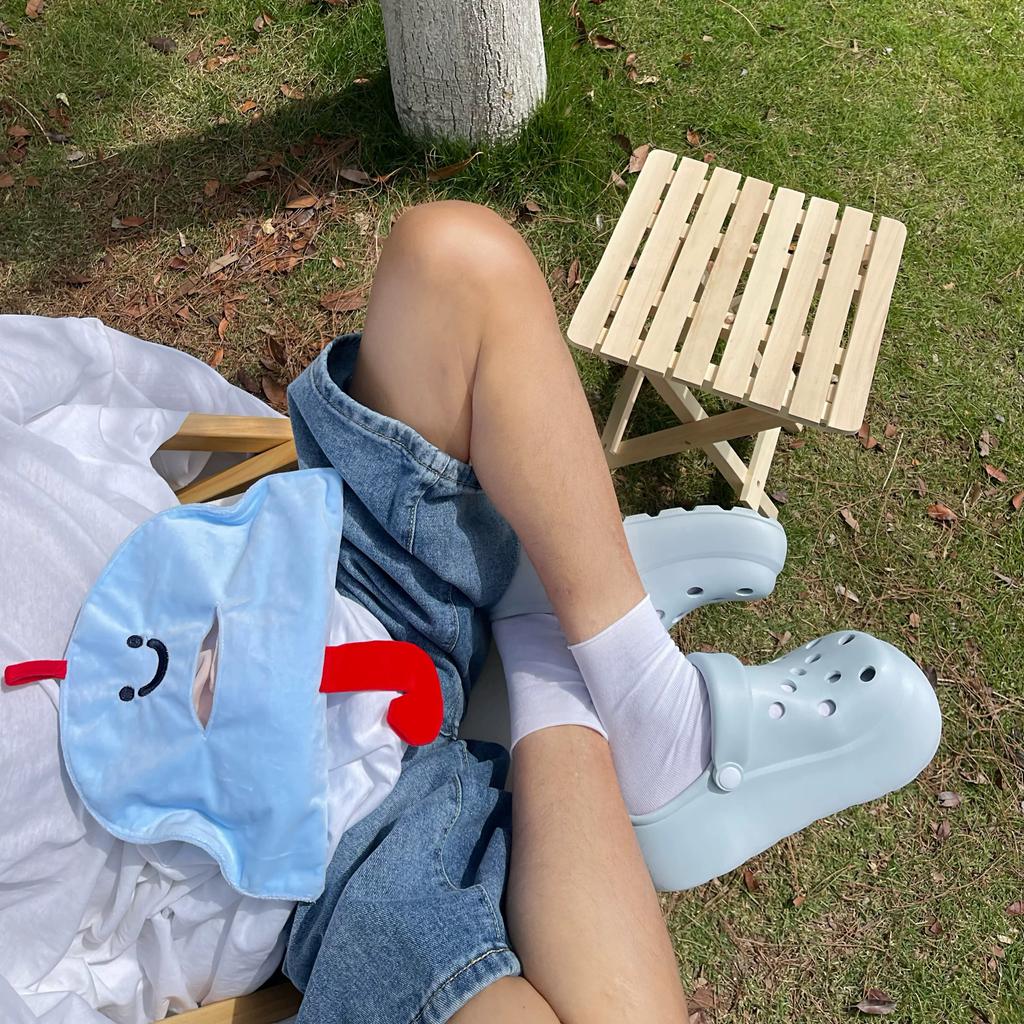 Fashion Flat Shoes Female House Slippers Platform Luxury Slides Slipers Women Designer 2025 Summer Female Shoes Slippers Women Summer Pl
