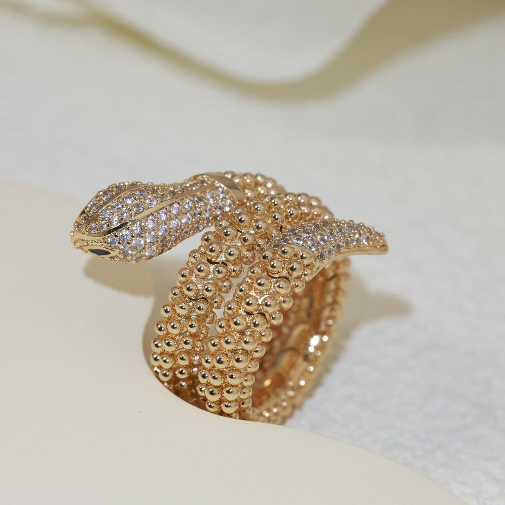 Diamond Studded Snake Ring with Scales and Dense Diamond Inlay 18k White Floral Ring Open In One Size Non-allergenic Material for Daily Wear