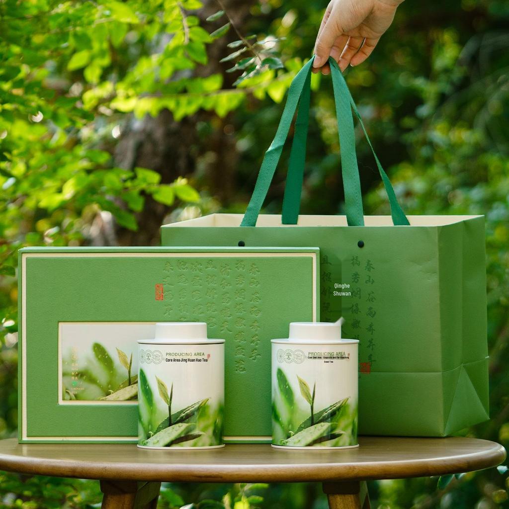 Fresh Green Tea Gift Box: Longjing, Biluochun, Gyokuro Varieties with Towel